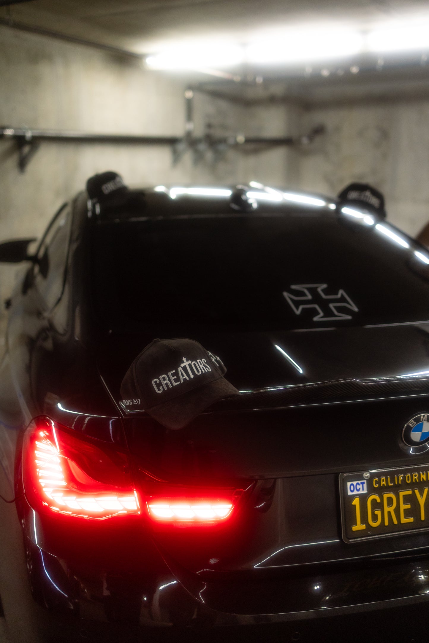 CREATORS Suede Trucker V1