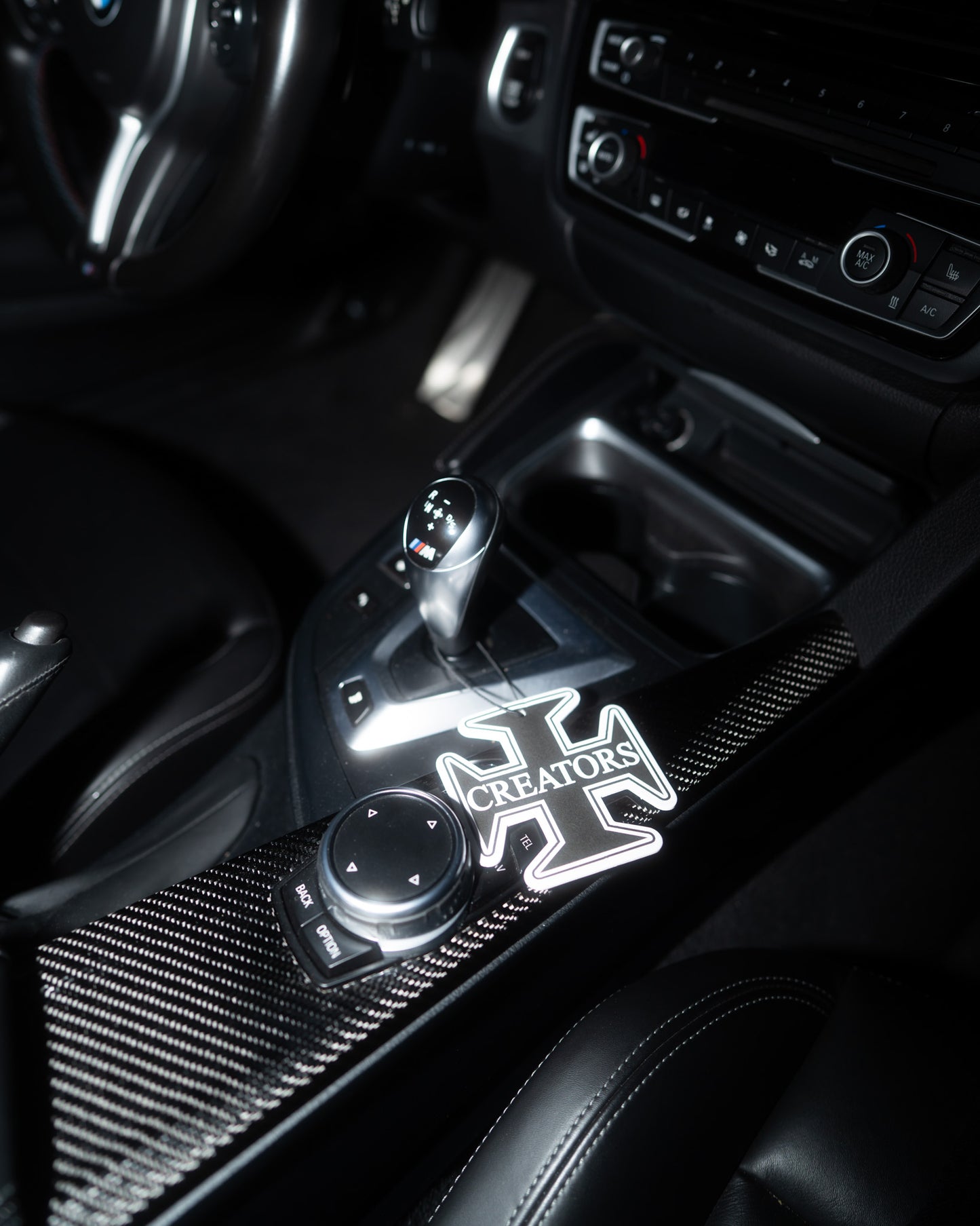 CREATORS "AOG" Cross Air Freshener